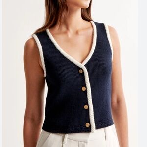 Abercrombie & Fitch Mara Button-Up Sweater Vest